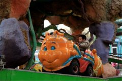 兒童游樂(lè)設(shè)備迷你穿梭你了解多少？