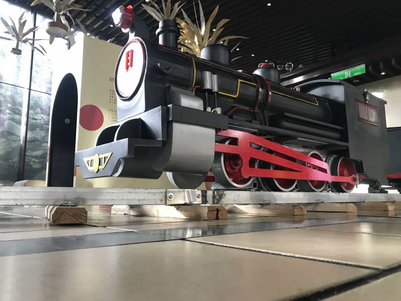 <b>龍之盈游樂新一代網(wǎng)紅仿真小火車上新啦！</b>