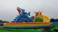 充氣游樂設(shè)備破損后怎么處理？