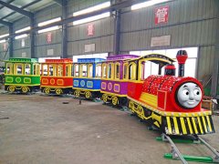 兒童游樂(lè)設(shè)備制造商的主要發(fā)展方向是什么