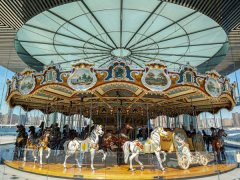 在購(gòu)買兒童游樂(lè)設(shè)備時(shí)，需要把握哪些因素