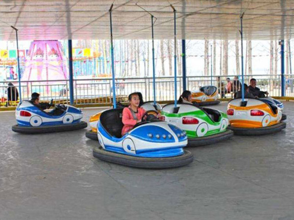 景區(qū)游樂項(xiàng)目碰碰車有那些分類